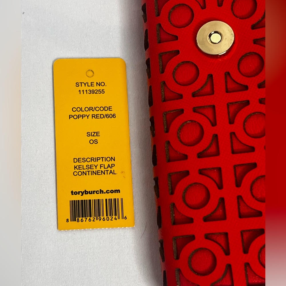 Tory Burch wallet like new - Picture 2 of 7